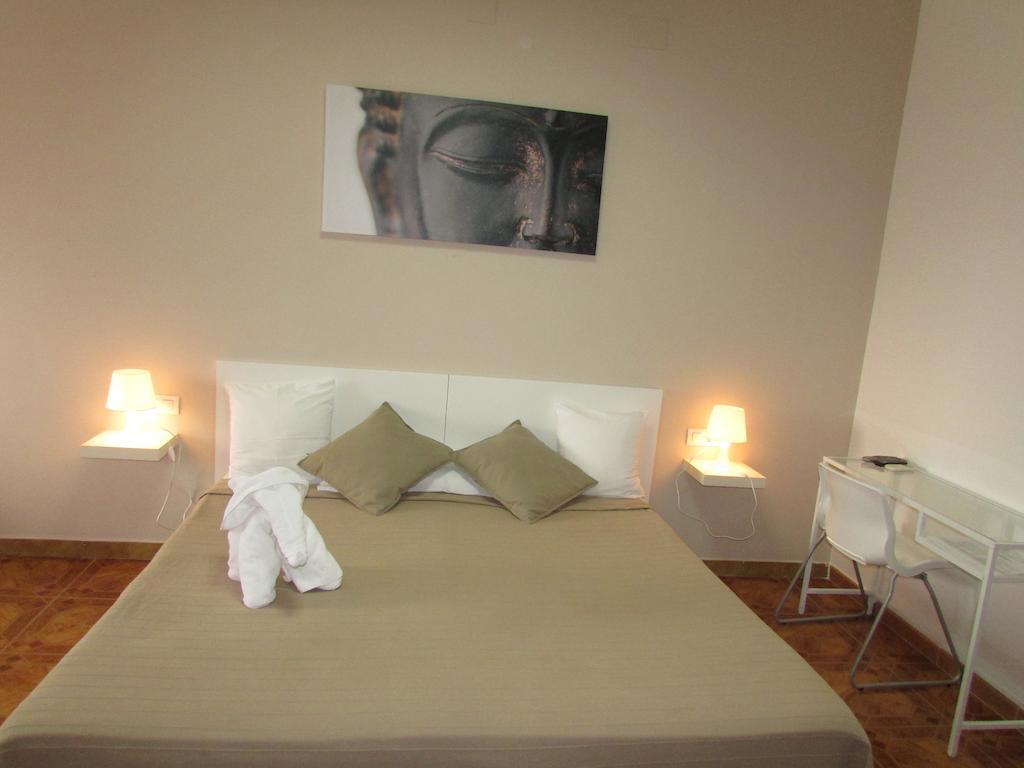 El Manantial Hotel มาลากา ห้อง รูปภาพ